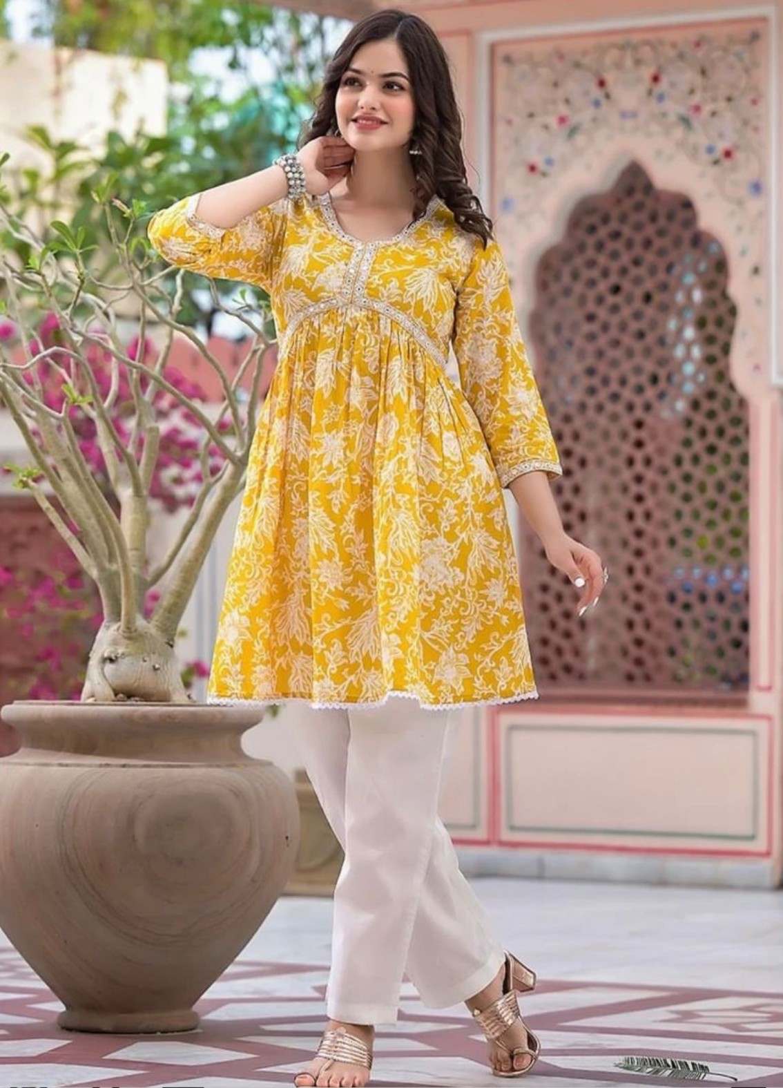 Full Color Value Stylish Kurti Designs at best price in Surat | ID:  15532583733