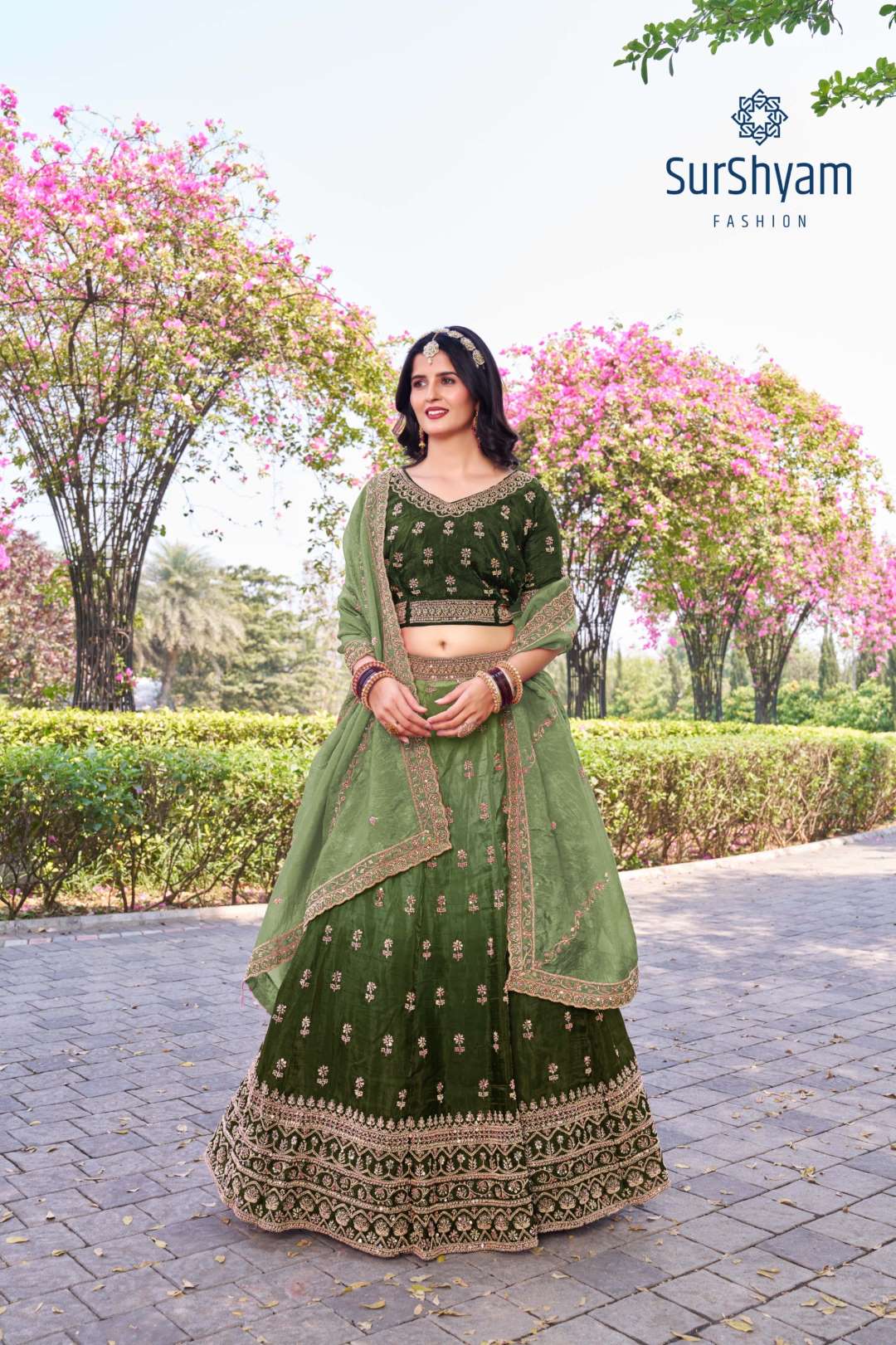 You are currently viewing Surshyam Bhavnagar Gold Crush Silk Wedding Lehenga Choli 2025