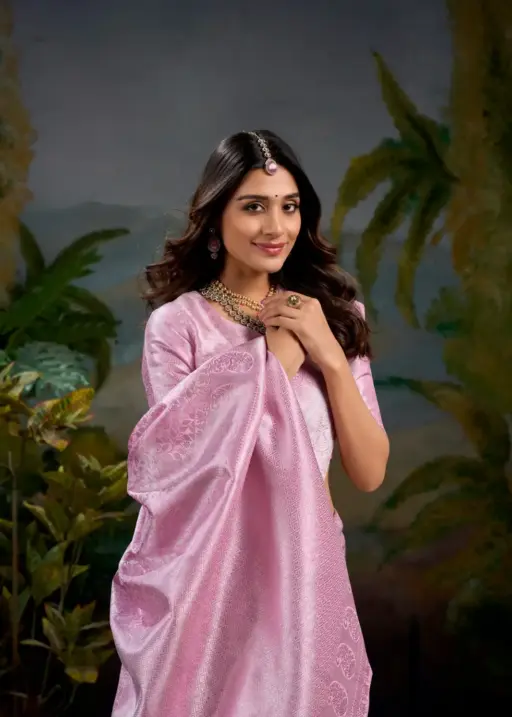 Pink Kanjivaram Weaving Silk Saree