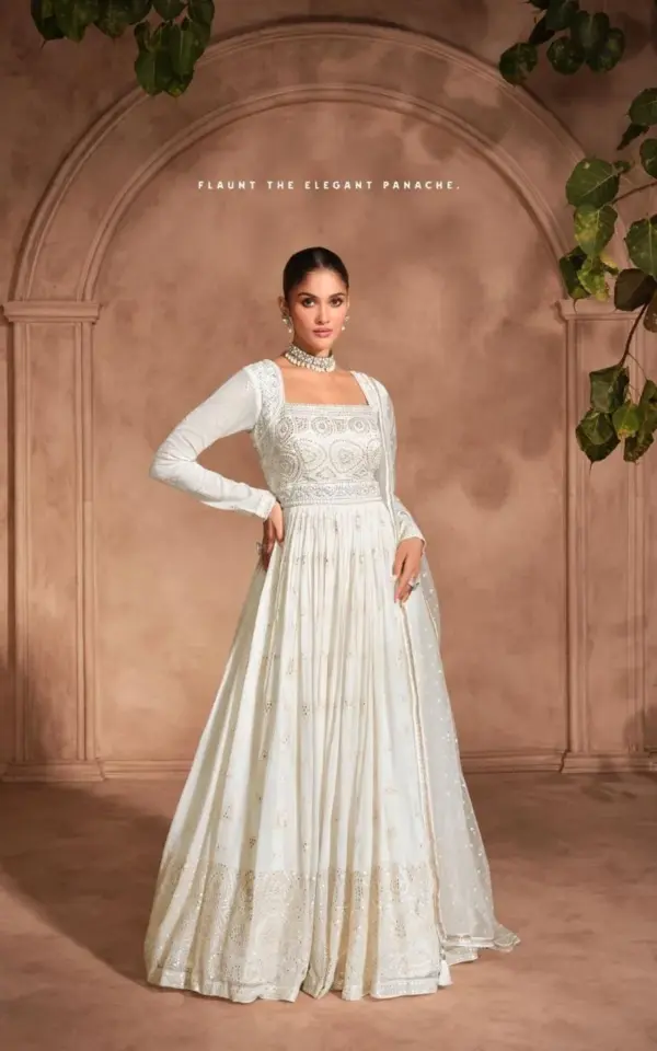 Sayuri Izhaar - 5676