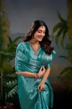 Teal Kanjivaram Weaving Silk Saree
