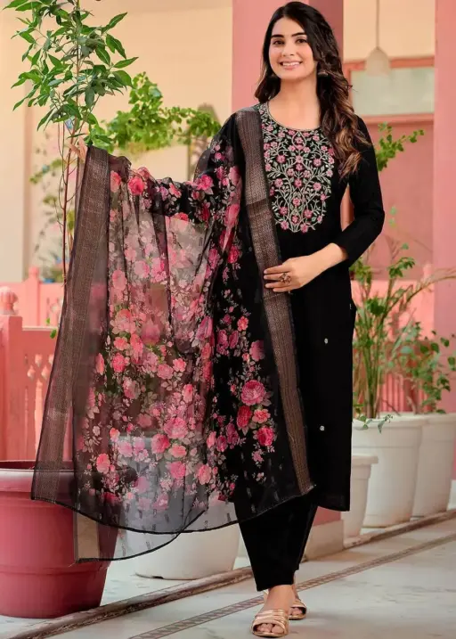 Beauty 1128 Black Heavy Reyon