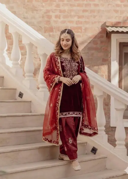 BV 424 Velvet Embroidery Winter