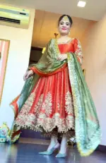 C585 1436 Nc Moss Silk Embroidery Festival