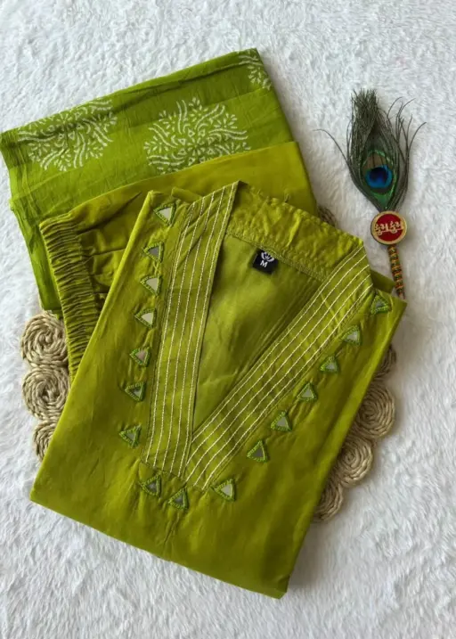 KR 395A Parrot Pure Cotton Designer