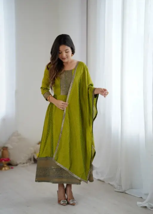 LFK Dhingali Vichitra Anarkali Pongal Festival