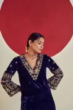 RBC 1125 Navy Blue Velvet Festival - Image 4