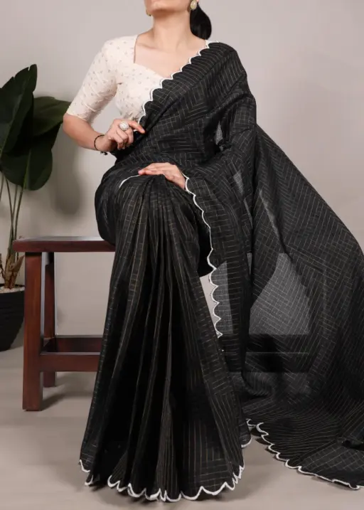 Taraa L 7105 Gadhwal Chex Arca Worked Fancy Saree Collection