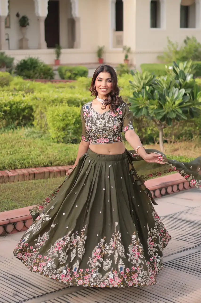 Mohini 7151 Designer Wedding Lehenga Choli