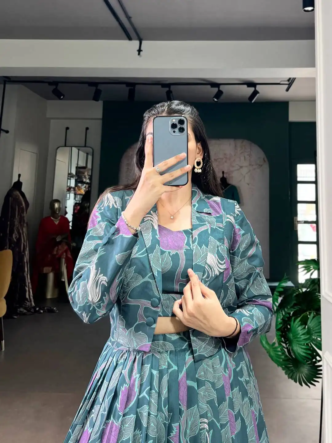 WMN 1115 Lehenga Blouse Koti Design