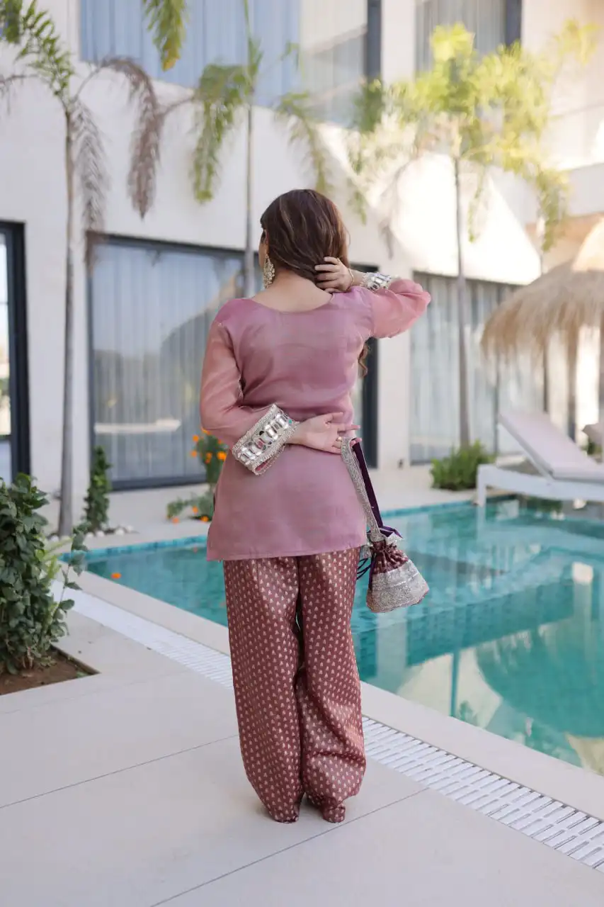 Mohini 9319 Readymade