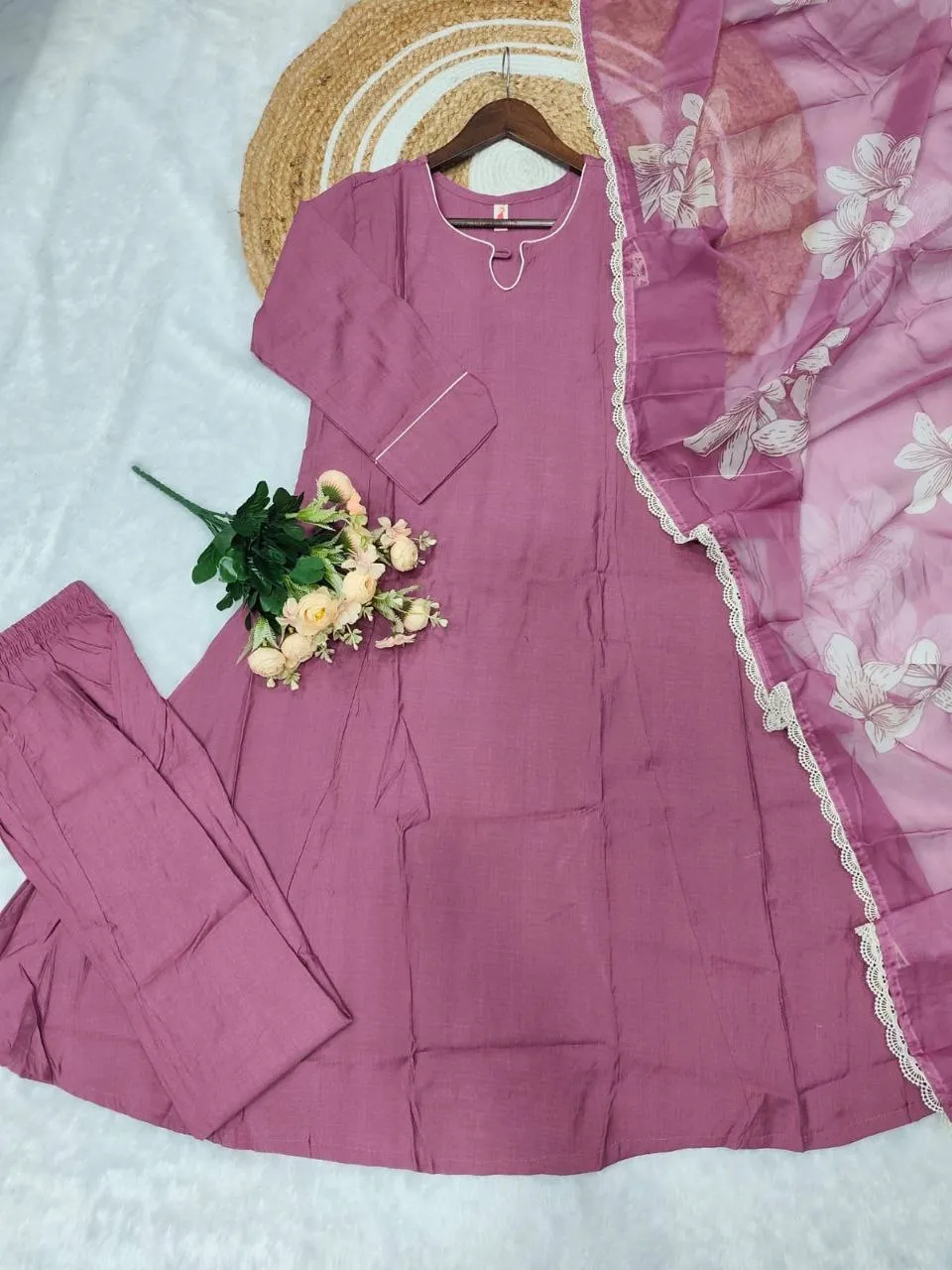 Zarin 53 Purple Vatican Kurti Pant With Dupatta For Women