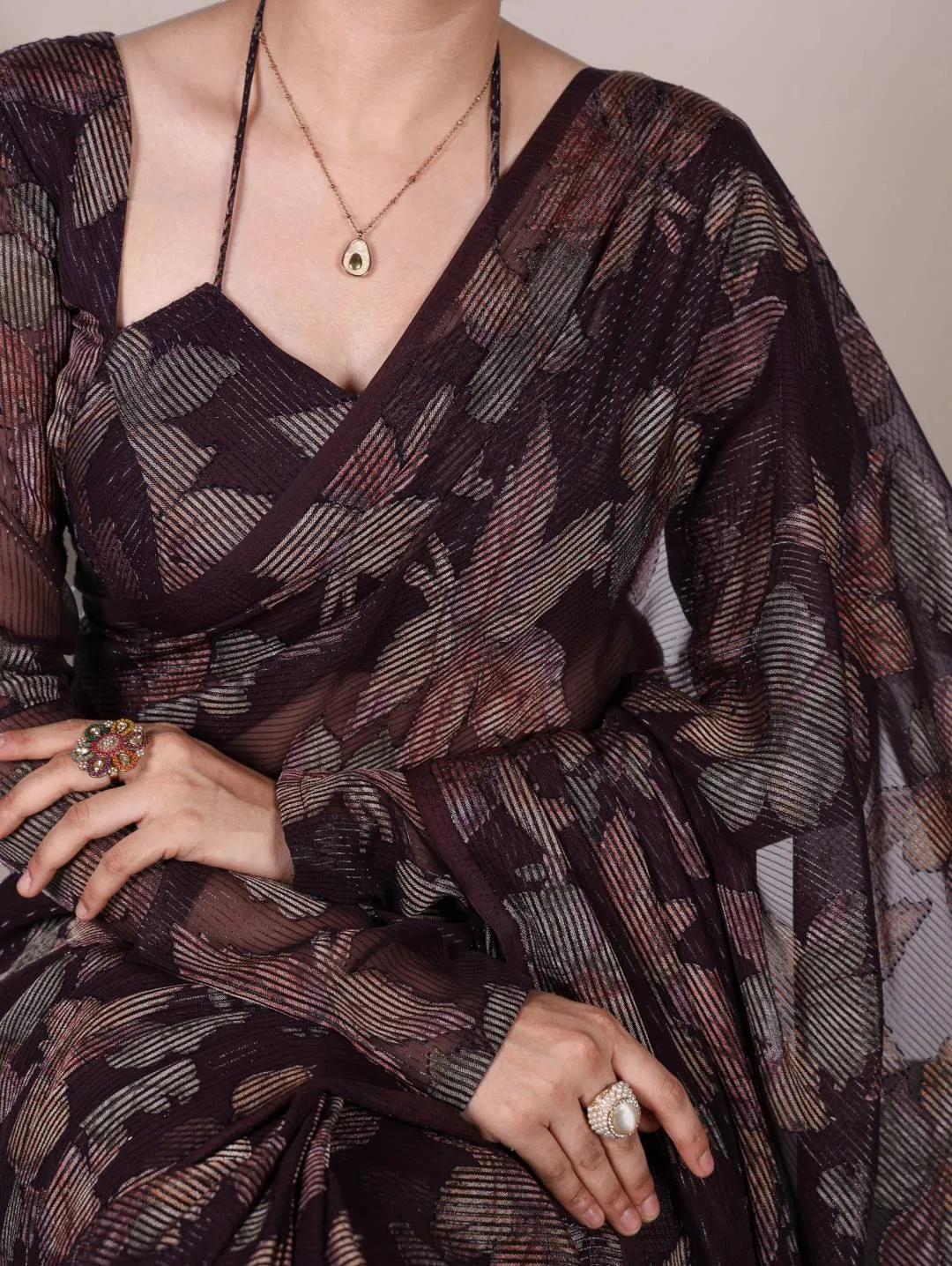 WMN 7052 Alara Lurex Brasso Floral Viscose Brasso Saree