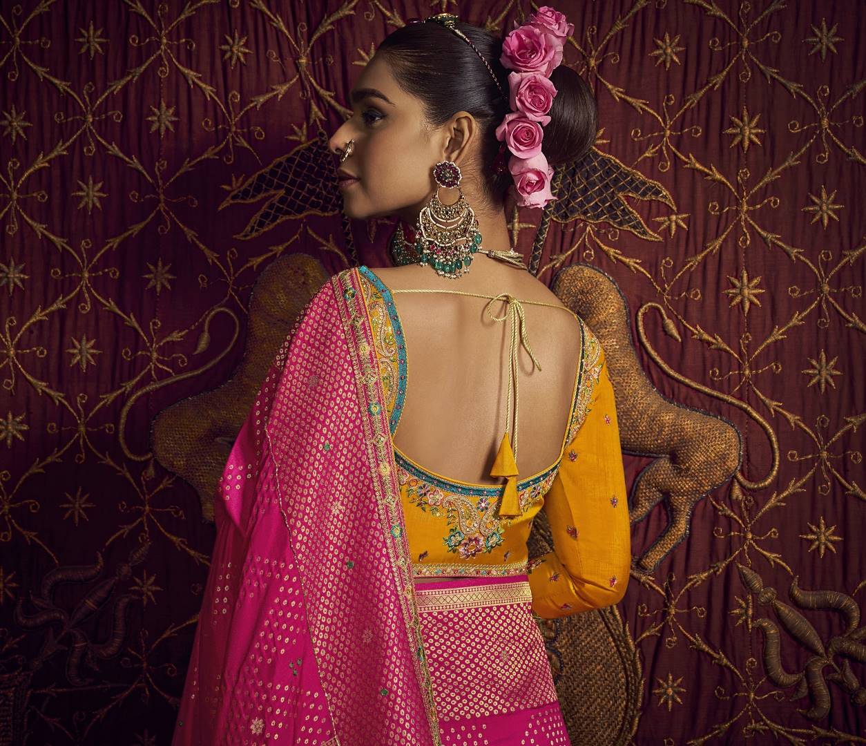 KIRA-KIMAYRA Pink Woven Pure Viscose Saree - Image 3