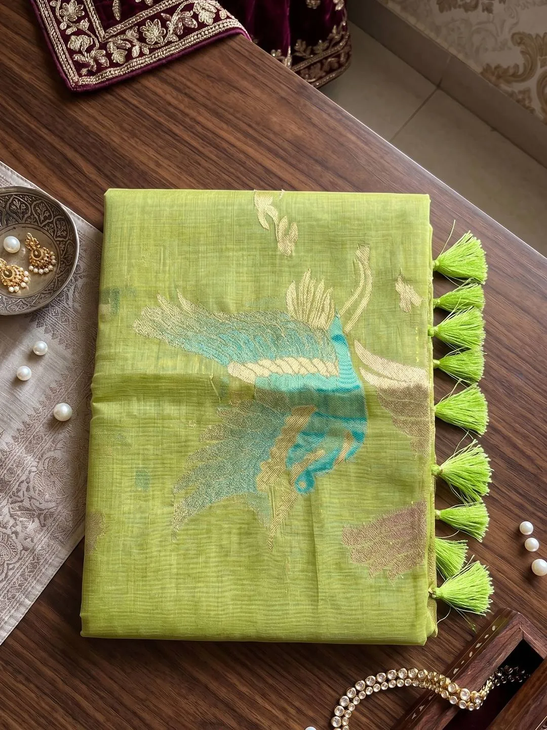 Graceful Pista Green Linen Cotton Woven Designer Saree for woman