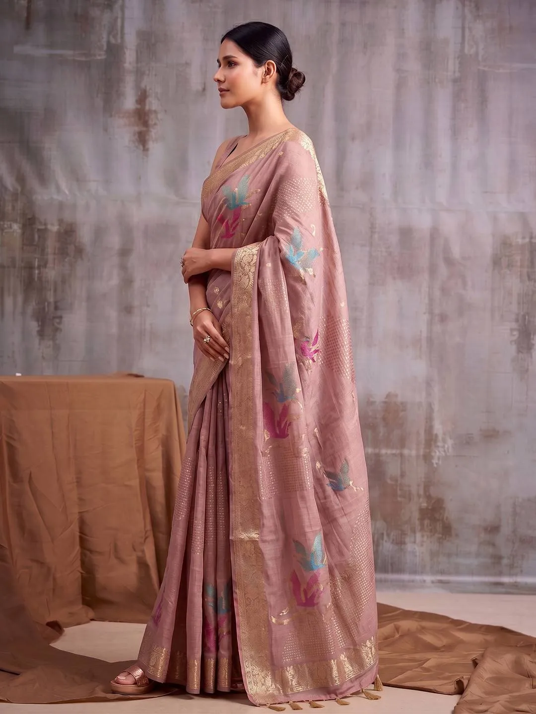 Pink Color Smart Cotton Blend Fancy Woven Designer Saree for woman