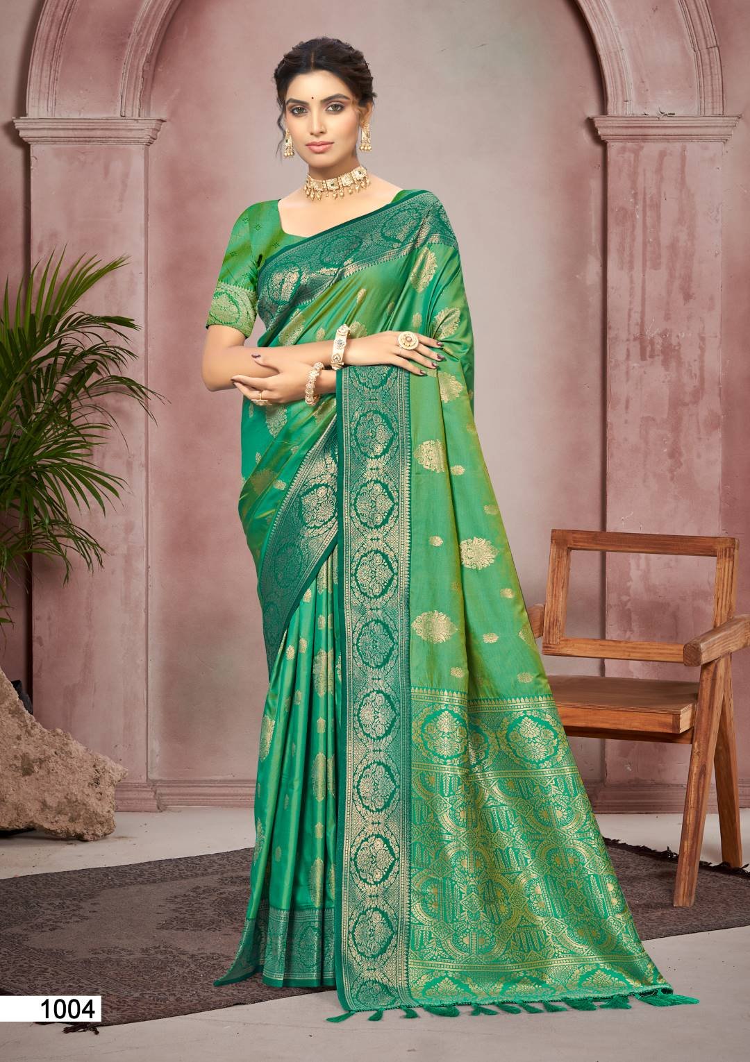 Woman's Emerald Green Woven Soft Silk Saree