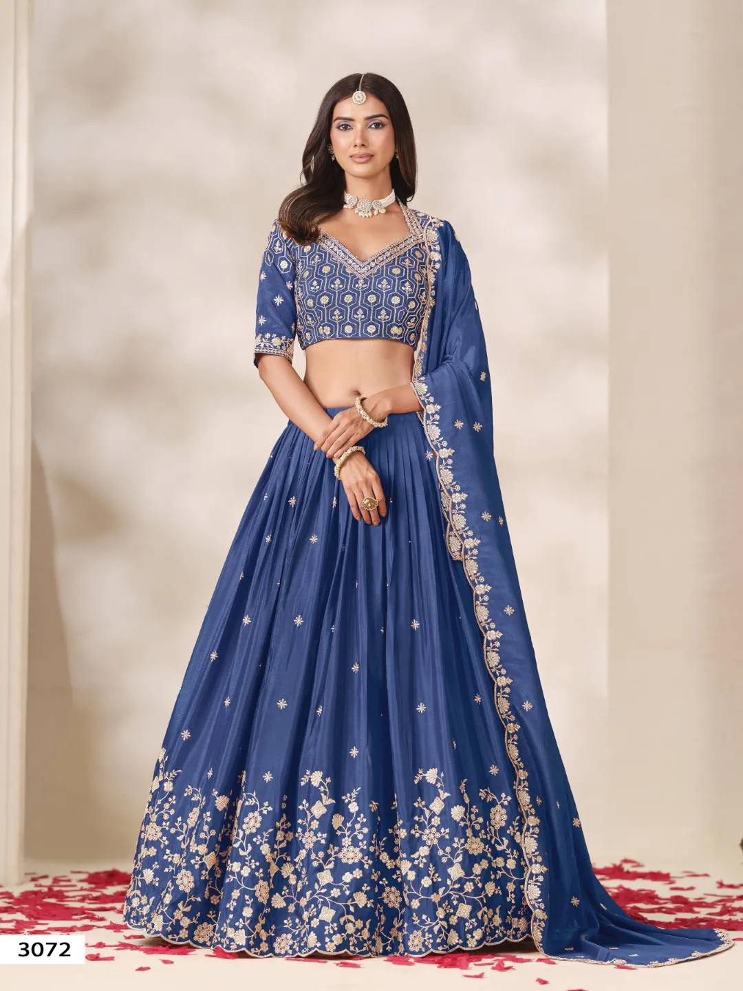 WOMAN'S MEHVISH VOL 37 HEAVY CHINNON LEHENGA CHOLI