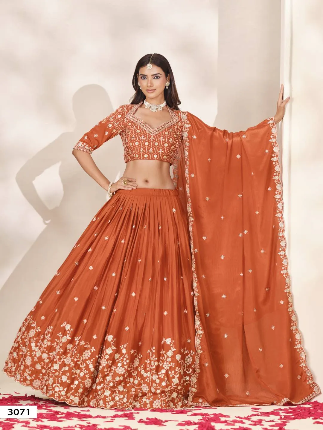 WOMAN'S MEHVISH VOL 37 HEAVY CHINNON LEHENGA CHOLI