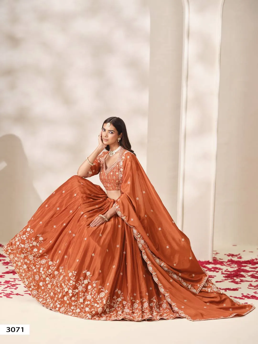WOMAN'S MEHVISH VOL 37 HEAVY CHINNON LEHENGA CHOLI