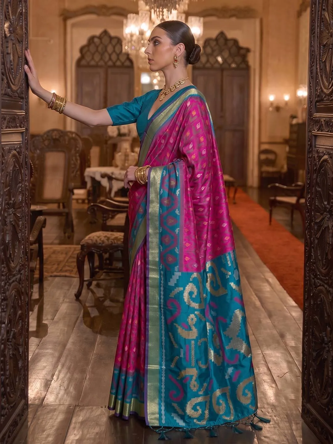 Adishree Soft Silk Saree with Zari Border & Contrast Pallu | Rani Pink & Teal Blue Designer Saree for Weddings