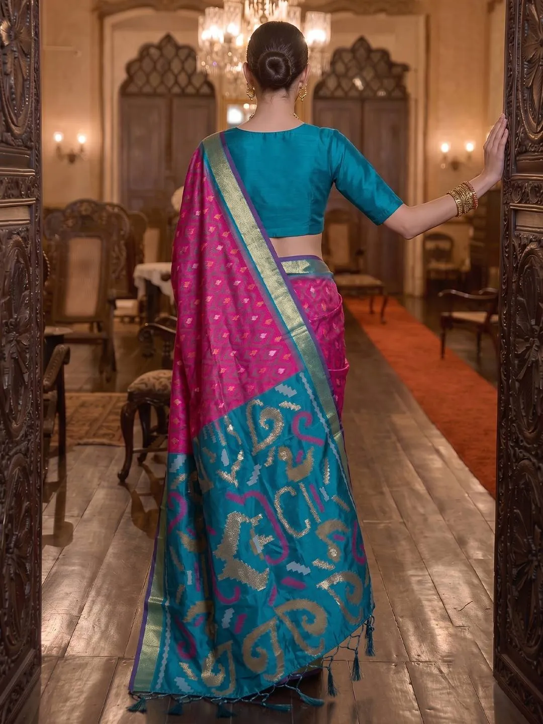 Adishree Soft Silk Saree with Zari Border & Contrast Pallu | Rani Pink & Teal Blue Designer Saree for Weddings