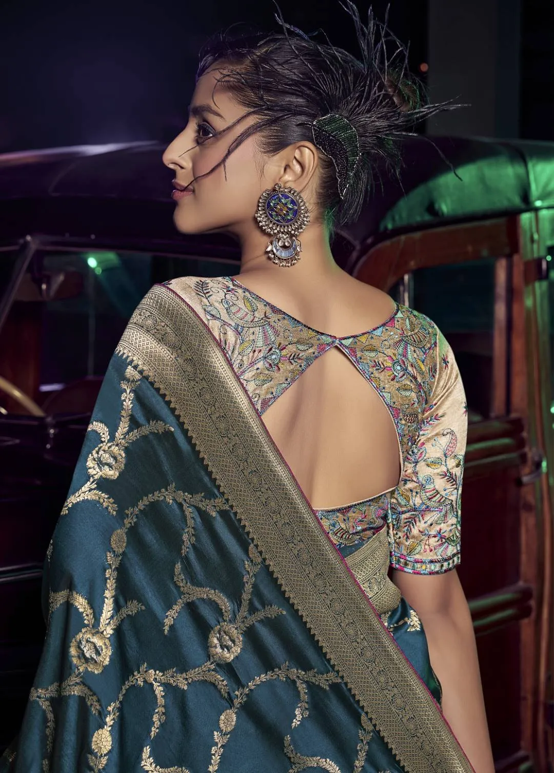 Kira Kavisha Viscose Silk Saree with 3D Woven Pallu Heavy