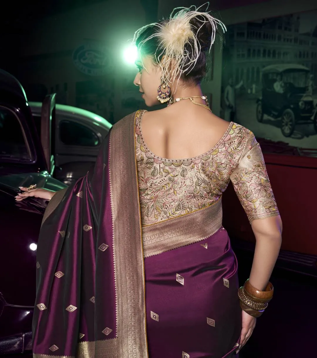 Kira Kavisha Viscose Silk Saree with 3D Woven Pallu Heavy