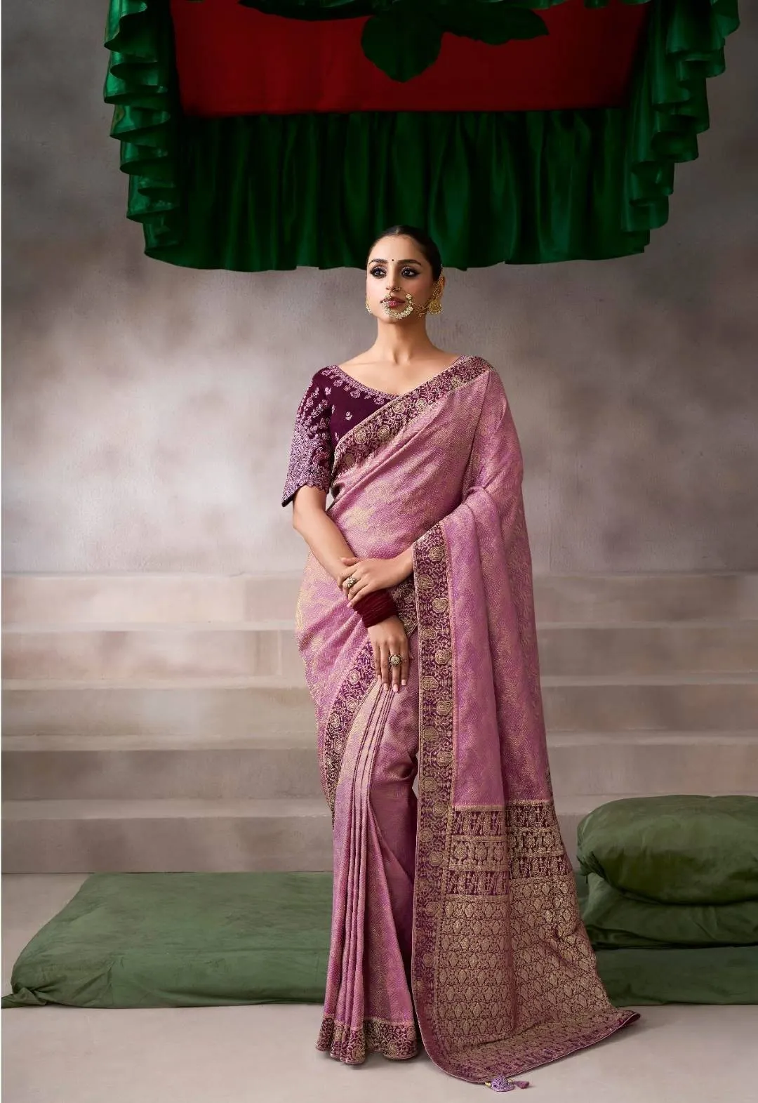 Woman's Design Zari Pure Crepe Heavy Work Banarasi Saree