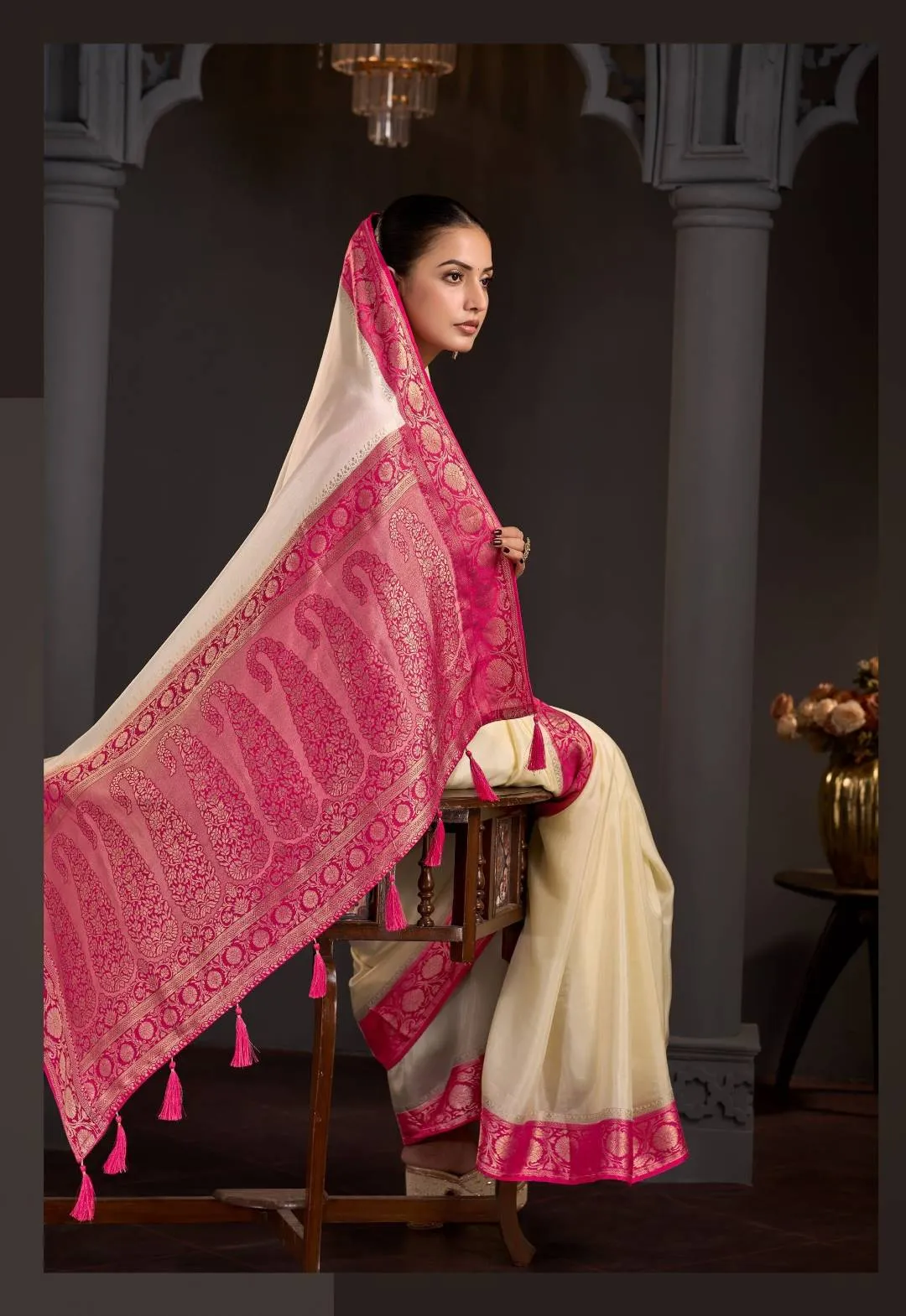 RANGBAGH MANORAMA PREMIUM VISCOSE ELEGANT ZARI BORDER SAREE